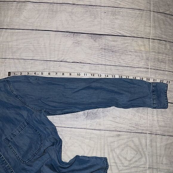 Rails Carter Dark Vintage Wash Chambray Button Front Long Sleeve Top sz S FLAW - Picture 9 of 10